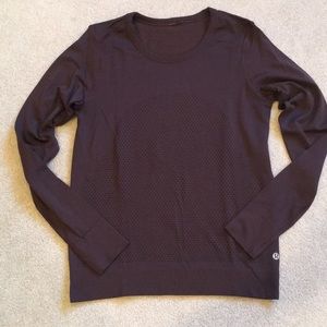 Lululemon Athleta brown long sleeve tee Sz 6